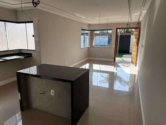 Imagem Casa com 2 Quartos à Venda,  em Barroco (itaipuaçu) - Maricá