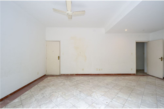 Imagem Imóvel com 3 Quartos à Venda, em Pinheiros - São Paulo Imagem Imóvel com 3 Quartos à Venda, em Pinheiros - São Paulo