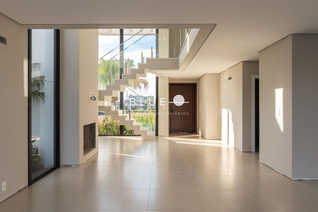 Imagem Casa de Condomínio com 3 Quartos à Venda, 296 m² em Centenário - Torres