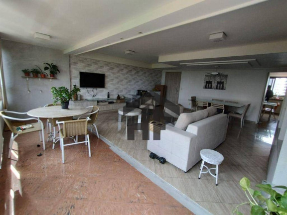 Imagem Apartamento com 3 Quartos à Venda, 135 m² em Casa Forte - Recife Imagem Apartamento com 3 Quartos à Venda, 135 m² em Casa Forte - Recife