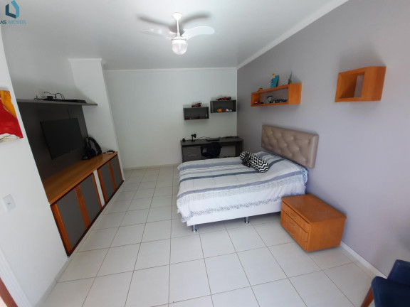 Imagem Casa com 5 Quartos à Venda, 200 m² em Jardim Excelsior - Cabo Frio Imagem Casa com 5 Quartos à Venda, 200 m² em Jardim Excelsior - Cabo Frio