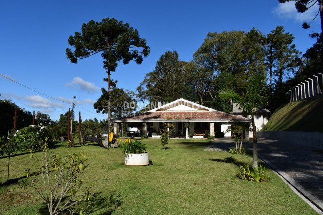 Imagem Casa com 4 Quartos à Venda, 269 m² em Região De Capivari - Campos Do Jordão Imagem Casa com 4 Quartos à Venda, 269 m² em Região De Capivari - Campos Do Jordão