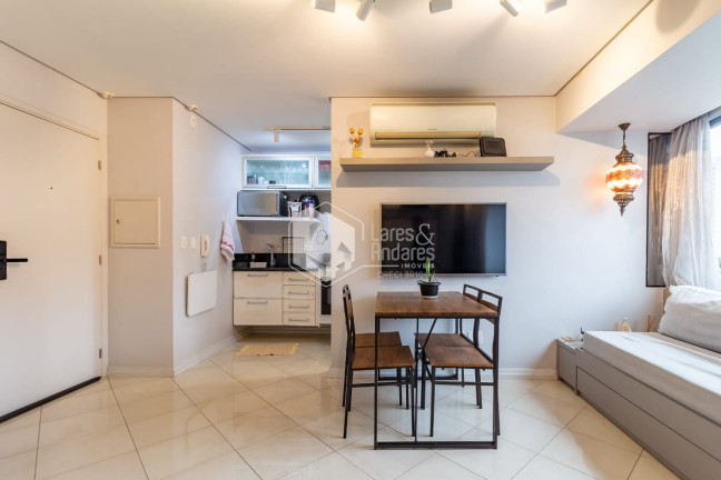 Imagem Apartamento com 1 Quarto à Venda, 33 m² em Pompeia - São Paulo Imagem Apartamento com 1 Quarto à Venda, 33 m² em Pompeia - São Paulo