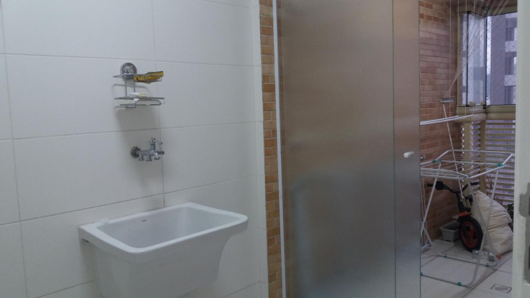 Imagem Apartamento com 2 Quartos à Venda, 109 m² em Gonzaga - Santos