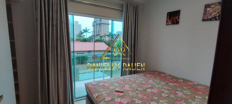 Imagem Casa com 3 Quartos à Venda, 94 m² em Itacolomi - Balneário Piçarras Imagem Casa com 3 Quartos à Venda, 94 m² em Itacolomi - Balneário Piçarras