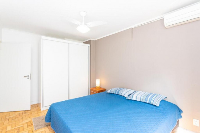 Imagem Imóvel com 2 Quartos à Venda, 84 m² em Menino Deus - Porto Alegre Imagem Imóvel com 2 Quartos à Venda, 84 m² em Menino Deus - Porto Alegre