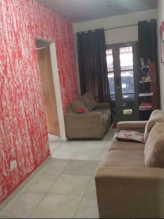 Imagem Casa com 2 Quartos à Venda, 90 m² em Castolira - Pindamonhangaba Imagem Casa com 2 Quartos à Venda, 90 m² em Castolira - Pindamonhangaba
