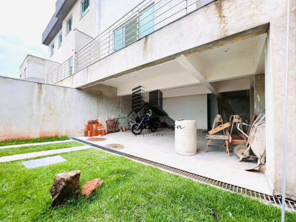 Imagem Casa com 3 Quartos à Venda, 170 m² em Cabral - Contagem Imagem Casa com 3 Quartos à Venda, 170 m² em Cabral - Contagem