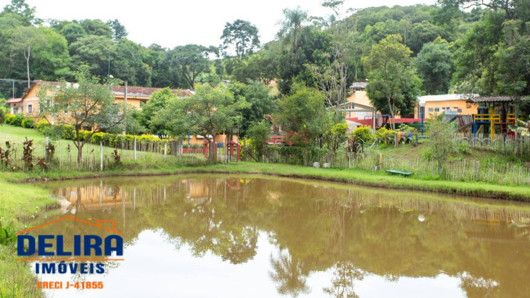 Imagem Chácara com 8 Quartos à Venda, 31 m² em Jardim Alegria - Francisco Morato Imagem Chácara com 8 Quartos à Venda, 31 m² em Jardim Alegria - Francisco Morato