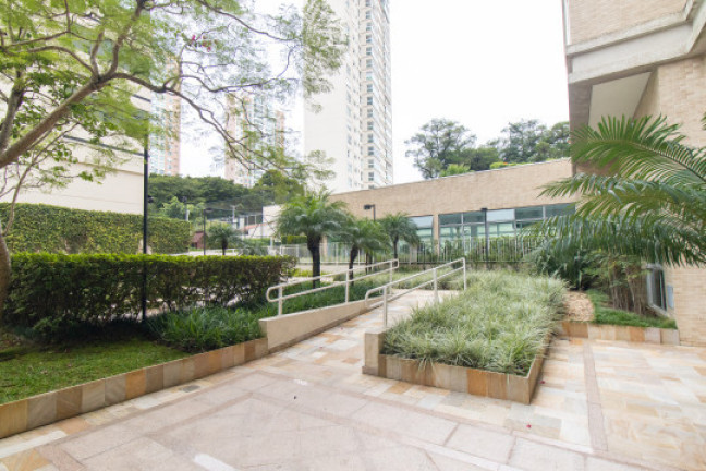 Imagem Apartamento com 4 Quartos para Alugar, 210 m² em Mossunguê - Curitiba Imagem Apartamento com 4 Quartos para Alugar, 210 m² em Mossunguê - Curitiba