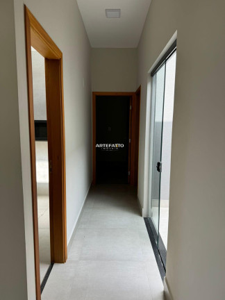 Imagem Casa com 3 Quartos à Venda, 180 m² Imagem Casa com 3 Quartos à Venda, 180 m²