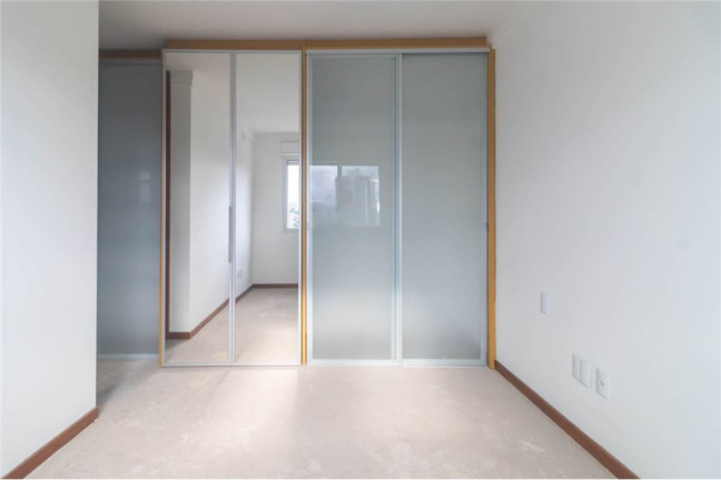 Imagem Apartamento com 3 Quartos à Venda, 82 m² em Boa Vista - Porto Alegre Imagem Apartamento com 3 Quartos à Venda, 82 m² em Boa Vista - Porto Alegre