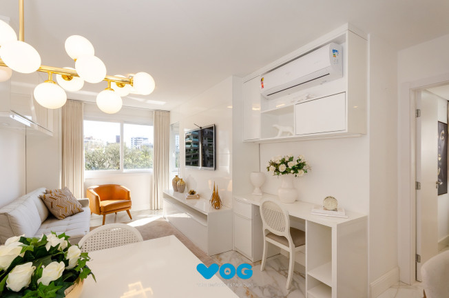 Imagem Imóvel com 1 Quarto à Venda, 54 m² em Três Figueiras - Porto Alegre