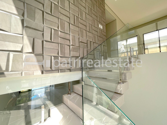Imagem Casa com 5 Quartos à Venda, 323 m² em Coaçu - Eusébio Imagem Casa com 5 Quartos à Venda, 323 m² em Coaçu - Eusébio