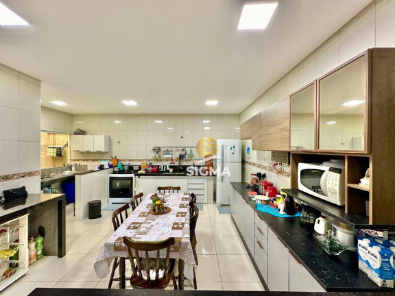 Imagem Sobrado com 3 Quartos à Venda, 191 m² em Morrinhos - Guarujá Imagem Sobrado com 3 Quartos à Venda, 191 m² em Morrinhos - Guarujá