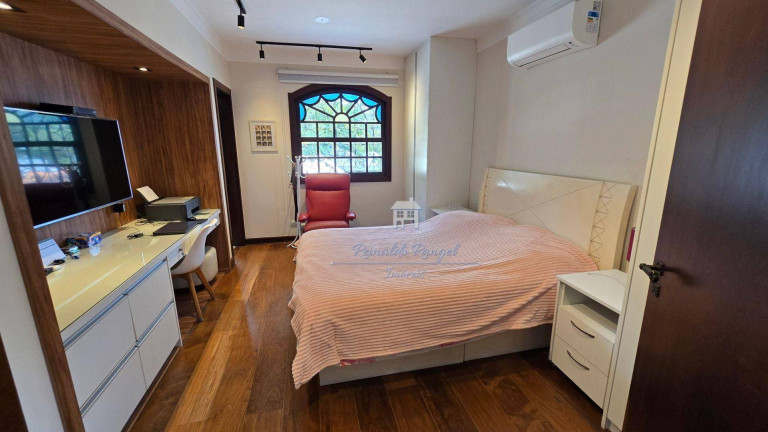 Imagem Casa com 3 Quartos à Venda, 387 m² em Jardim Marajoara - São Paulo Imagem Casa com 3 Quartos à Venda, 387 m² em Jardim Marajoara - São Paulo