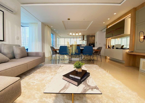 Imagem Apartamento com 4 Quartos à Venda, 240 m² em Centro - Balneário Camboriú