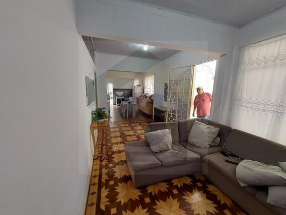 Imagem Casa com 4 Quartos à Venda, 163 m² em Centro - Botucatu Imagem Casa com 4 Quartos à Venda, 163 m² em Centro - Botucatu