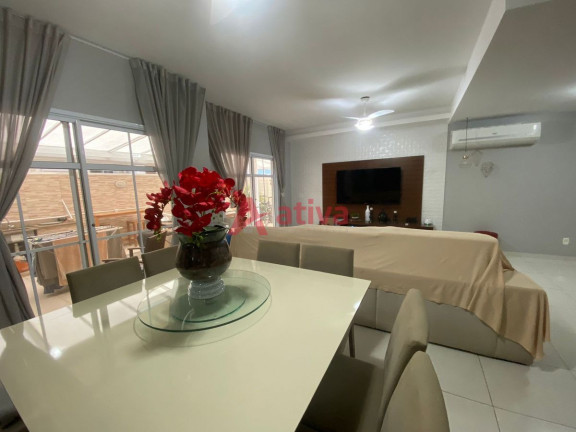 Imagem Casa de Condomínio com 3 Quartos à Venda, 224 m² em Recreio Dos Bandeirantes - Rio De Janeiro
