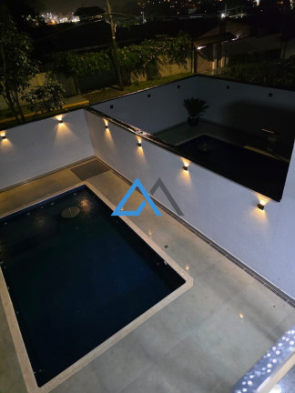 Imagem Casa com 3 Quartos à Venda, 187 m² em Vila Petrópolis - Atibaia Imagem Casa com 3 Quartos à Venda, 187 m² em Vila Petrópolis - Atibaia