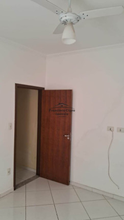 Imagem Casa com 2 Quartos à Venda, 131 m² em Tabaú - Pindamonhangaba Imagem Casa com 2 Quartos à Venda, 131 m² em Tabaú - Pindamonhangaba