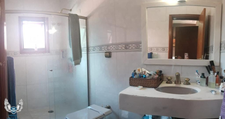 Sobrado com 3 Quartos à Venda, 430 m² em Conjunto Residencial Santa Terezinha - São Paulo