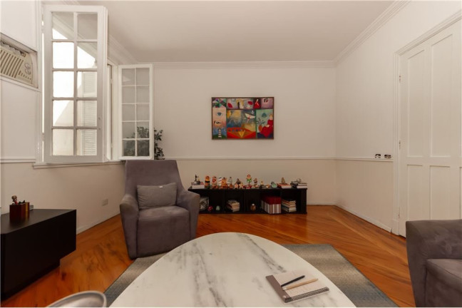 Imagem Casa com 6 Quartos à Venda, 220 m² em Jardim Paulista - São Paulo