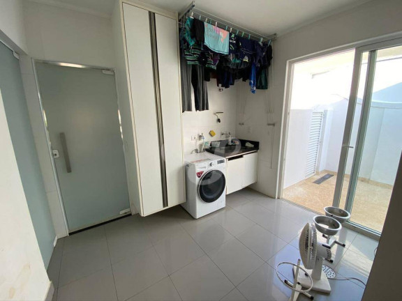 Imagem Casa de Condomínio com 4 Quartos à Venda, 330 m² em Alphaville Residencial Um - Barueri Imagem Casa de Condomínio com 4 Quartos à Venda, 330 m² em Alphaville Residencial Um - Barueri