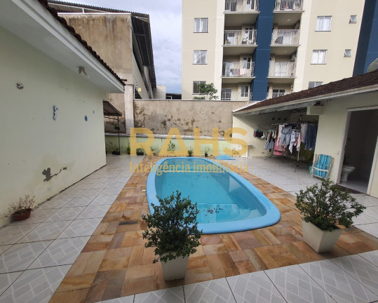 Imagem Casa com 3 Quartos à Venda, 250 m² em Anita Garibaldi - Joinville