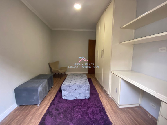 Imagem Casa com 3 Quartos à Venda, 220 m² em Vila Liberdade - Jundiaí Imagem Casa com 3 Quartos à Venda, 220 m² em Vila Liberdade - Jundiaí