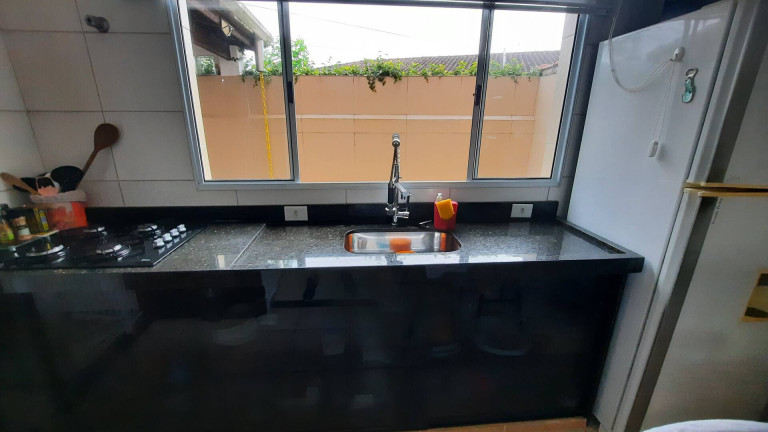 Imagem Casa com 2 Quartos à Venda, 95 m² em Tabatinga - Caraguatatuba