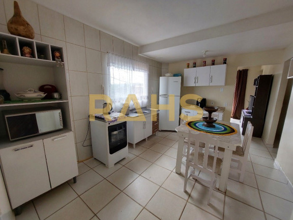 Imagem Casa com 3 Quartos à Venda, 87 m² em Vila Nova - Joinville Imagem Casa com 3 Quartos à Venda, 87 m² em Vila Nova - Joinville