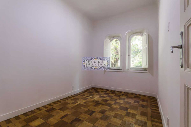 Imagem Imóvel com 3 Quartos à Venda, 170 m² em Tijuca - Rio De Janeiro Imagem Imóvel com 3 Quartos à Venda, 170 m² em Tijuca - Rio De Janeiro