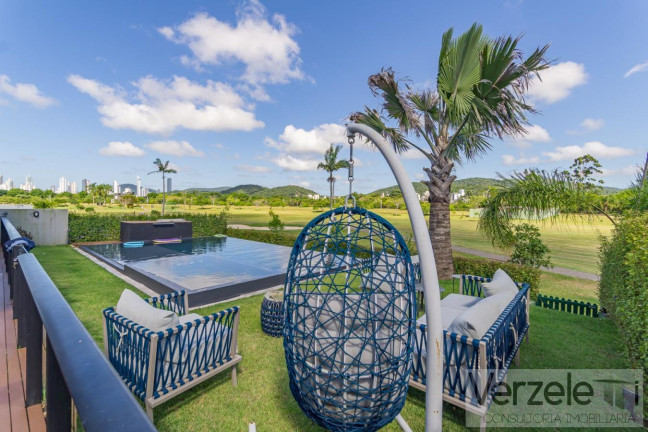Imagem Casa com 4 Quartos à Venda, 600 m² em São Francisco De Assis - Camboriú