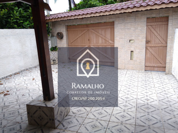 Imagem Casa com 6 Quartos à Venda, 228 m² em Pedreira - Mongaguá