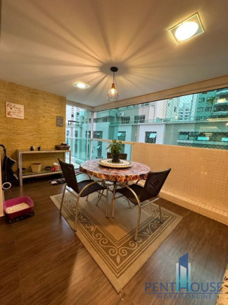 Imagem Apartamento com 3 Quartos à Venda, 239 m² em Centro - Balneário Camboriú Imagem Apartamento com 3 Quartos à Venda, 239 m² em Centro - Balneário Camboriú