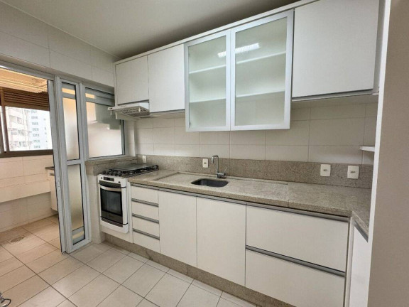 Imagem Apartamento com 3 Quartos à Venda, 93 m² em Centro - Florianópolis Imagem Apartamento com 3 Quartos à Venda, 93 m² em Centro - Florianópolis