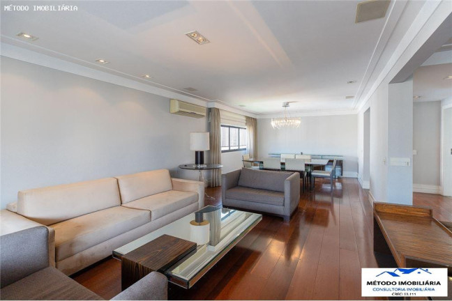 Imagem Imóvel com 3 Quartos à Venda, 230 m² em Moema - São Paulo Imagem Imóvel com 3 Quartos à Venda, 230 m² em Moema - São Paulo