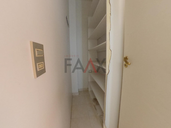 Imagem Apartamento com 2 Quartos à Venda, 238 m² em Centro - Guarapuava Imagem Apartamento com 2 Quartos à Venda, 238 m² em Centro - Guarapuava