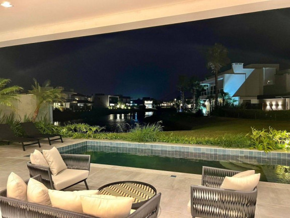 Imagem Casa de Condomínio com 5 Quartos à Venda, 464 m² em Centro - Xangri-lá Imagem Casa de Condomínio com 5 Quartos à Venda, 464 m² em Centro - Xangri-lá
