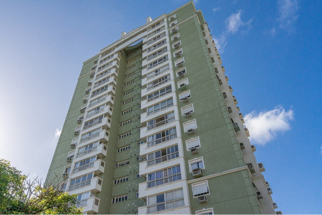 Imagem Imóvel com 3 Quartos à Venda, em Petrópolis - Porto Alegre Imagem Imóvel com 3 Quartos à Venda, em Petrópolis - Porto Alegre