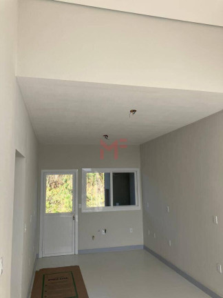 Imagem Casa com 2 Quartos à Venda, em Capão Da Canoa Imagem Casa com 2 Quartos à Venda, em Capão Da Canoa