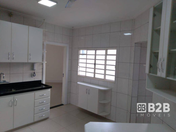 Imagem Casa com 3 Quartos à Venda, 360 m² em Jardim Estoril - Bauru Imagem Casa com 3 Quartos à Venda, 360 m² em Jardim Estoril - Bauru