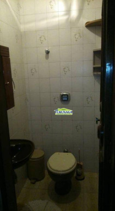 Imagem Casa com 4 Quartos à Venda, 454 m² em Vila Galvão - Guarulhos Imagem Casa com 4 Quartos à Venda, 454 m² em Vila Galvão - Guarulhos