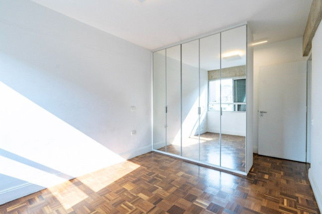 Imagem Apartamento com 3 Quartos à Venda, 121 m² em Moema - São Paulo Imagem Apartamento com 3 Quartos à Venda, 121 m² em Moema - São Paulo