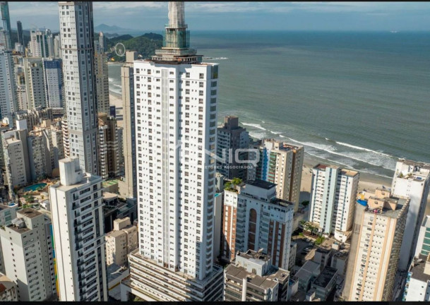 Imagem Apartamento com 4 Quartos à Venda, 170 m² em Centro - Balneário Camboriú Imagem Apartamento com 4 Quartos à Venda, 170 m² em Centro - Balneário Camboriú