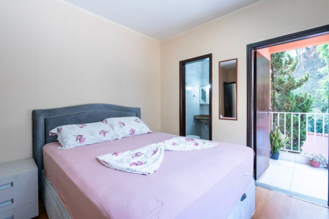 Imagem Casa com 3 Quartos à Venda, 130 m² em Jardim Três Marias - Taboão Da Serra Imagem Casa com 3 Quartos à Venda, 130 m² em Jardim Três Marias - Taboão Da Serra