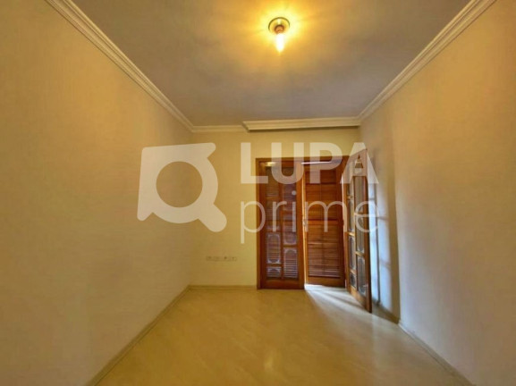 Imagem Casa com 3 Quartos à Venda, 332 m² em Tucuruvi - São Paulo Imagem Casa com 3 Quartos à Venda, 332 m² em Tucuruvi - São Paulo