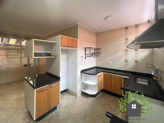 Imagem Casa com 4 Quartos à Venda, 278 m² em Vila Pirajussara - São Paulo