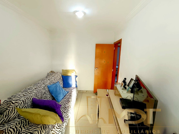 Imagem Imóvel com 3 Quartos à Venda, 90 m² em Heliópolis - Belo Horizonte Imagem Imóvel com 3 Quartos à Venda, 90 m² em Heliópolis - Belo Horizonte